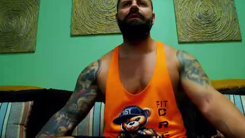 Snapshot of xxtreamleonard chatting on June 18, 2026, 6:13 am Xtream Leonard online show from June 18, 2026, 6:13 am