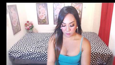 Snapshot of xxwildkingcobratsxx chatting on February 28, 2025, 1:25 pm dolly online show from February 28, 2025, 1:25 pm