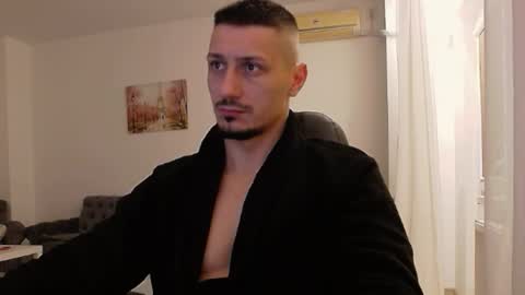 xxx_alejandro online show from October 13, 2025, 5:29 am