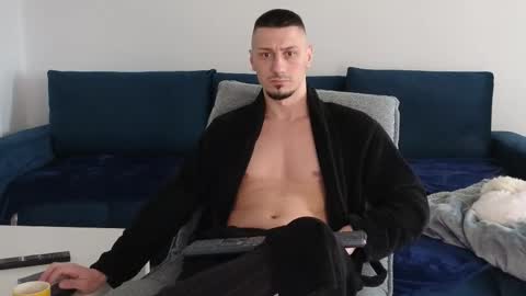 xxx_alejandro online show from January 16, 2026, 9:35 am