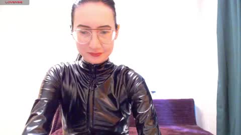 Andariel online show from June 4, 2026, 7:36 am