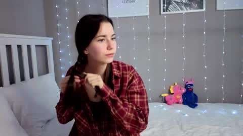 Eva online show from January 7, 2026, 4:04 am