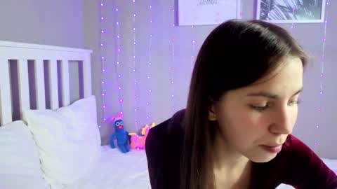 Eva online show from January 19, 2026, 2:32 pm