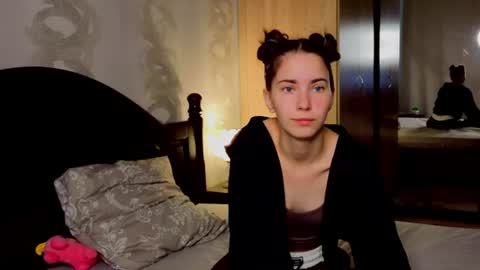 Eva online show from July 31, 2026, 2:33 am