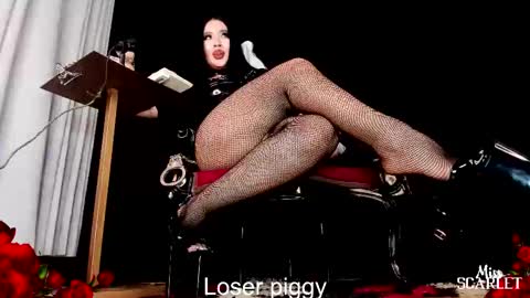 Mistress Scarlet Igmiss scarlet978 online show from September 29, 2025, 1:44 am