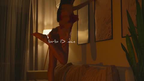 Snapshot of xxx_sunset chatting on February 3, 2026, 7:46 am Molly online show from February 3, 2026, 7:46 am