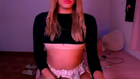 Chiara online show from January 1, 2025, 5:22 am