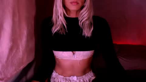 Snapshot of xxxanonymousloverxxx chatting on June 25, 2026, 6:29 am Chiara online show from June 25, 2026, 6:29 am