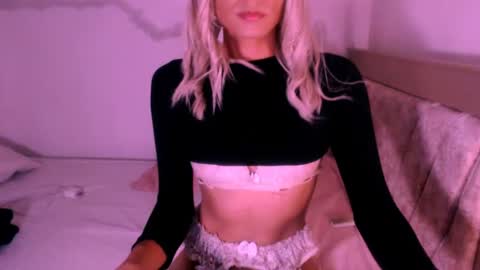Snapshot of xxxanonymousloverxxx chatting on July 13, 2026, 12:57 am Chiara online show from July 13, 2026, 12:57 am
