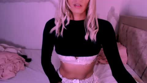 Snapshot of xxxanonymousloverxxx chatting on July 24, 2026, 3:15 am Chiara online show from July 24, 2026, 3:15 am