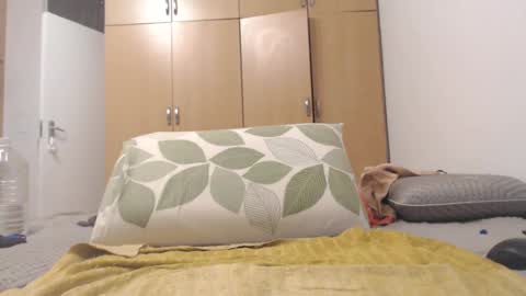 Snapshot of xxxbustybabe27x chatting on February 15, 2025, 10:10 pm Ayanda online show from February 15, 2025, 10:10 pm