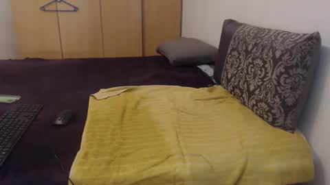 Snapshot of xxxbustybabe27x chatting on October 6, 2025, 3:53 pm Ayanda online show from October 6, 2025, 3:53 pm