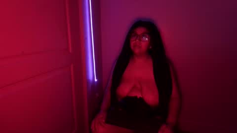Snapshot of xxxenmascaradosxxx chatting on May 16, 2026, 5:59 am Parejahot69 online show from May 16, 2026, 5:59 am