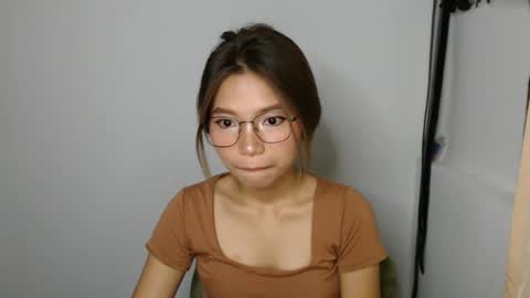 Snapshot of xxxforyouonlyxxx chatting on January 15, 2025, 2:35 pm inday pinay online show from January 15, 2025, 2:35 pm