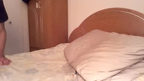 xxfredmtl18xx online show from March 24, 2026, 1:38 pm