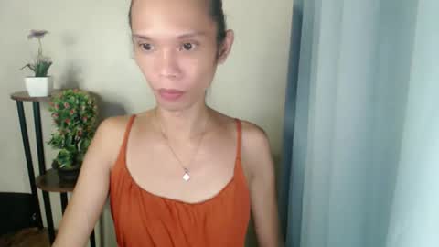 Snapshot of xxxfuckgirlyumsxxx chatting on May 22, 2026, 9:59 am Your Princess Yums online show from May 22, 2026, 9:59 am