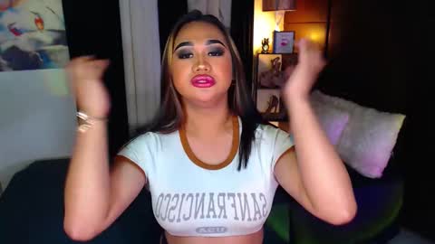 Snapshot of xxxgiganticoliviacummerxxx chatting on December 21, 2024, 7:27 pm OLIVIA online show from December 21, 2024, 7:27 pm