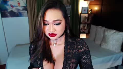 Snapshot of xxxgiganticoliviacummerxxx chatting on February 16, 2025, 9:48 pm OLIVIA online show from February 16, 2025, 9:48 pm