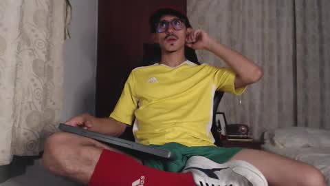 Kev online show from September 23, 2025, 7:50 pm