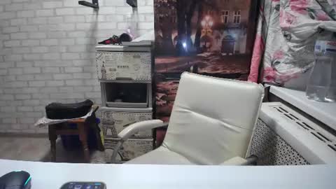 Lana online show from July 30, 2026, 9:14 pm