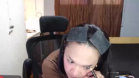 Melissa online show from May 5, 2026, 2:19 am