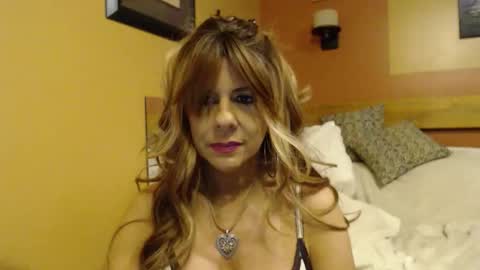 Check out my photo sets below  xo online show from April 20, 2026, 7:04 pm