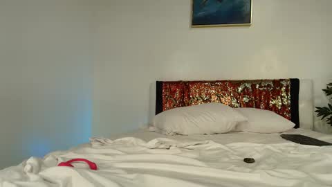 Lil Luna online show from January 26, 2025, 1:31 am