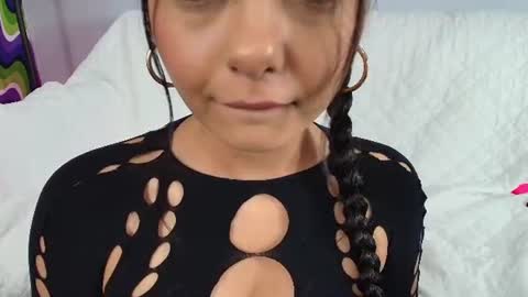 Lil Luna online show from August 6, 2026, 8:16 am