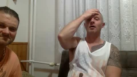 Snapshot of xyloreto80 chatting on October 25, 2025, 5:19 pm xyloreto80 online show from October 25, 2025, 5:19 pm