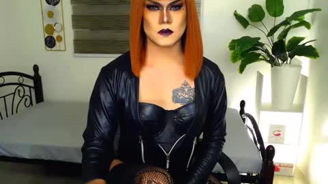 QueenMarina online show from May 11, 2026, 11:27 am