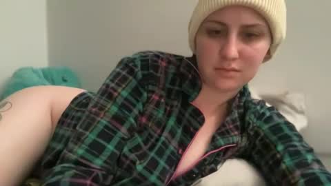 Snapshot of y0uvebeenjinxed chatting on September 18, 2025, 6:04 am Jinx online show from September 18, 2025, 6:04 am