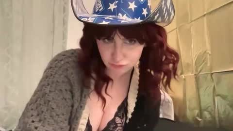 Snapshot of y0uvebeenjinxed chatting on March 1, 2026, 8:27 am Jinx online show from March 1, 2026, 8:27 am