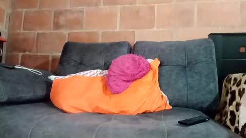 Yajz online show from February 6, 2026, 9:40 pm