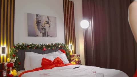 Snapshot of yamaguchi_ chatting on December 24, 2024, 4:55 am yamaguchi_ online show from December 24, 2024, 4:55 am