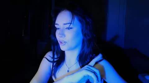 Yami online show from May 11, 2026, 11:24 pm