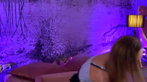 Yamira online show from November 29, 2025, 7:06 pm