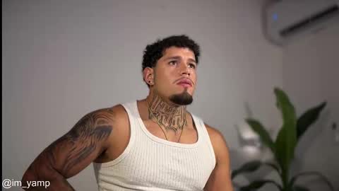 yamp sambrano online show from December 18, 2025, 1:11 am