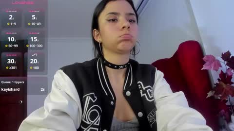 yan_nyan online show from February 20, 2025, 3:45 am