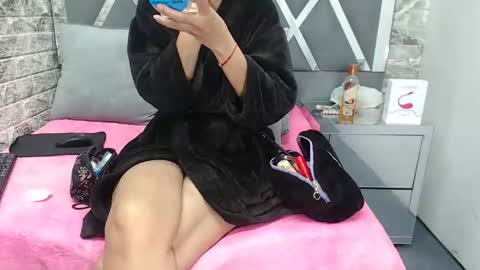 Snapshot of yanetrose chatting on November 10, 2025, 3:16 am yanetrose online show from November 10, 2025, 3:16 am