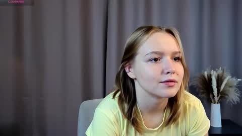 Kate online show from October 11, 2025, 3:10 pm