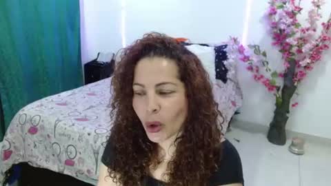 Snapshot of yanis_ariel12 chatting on June 13, 2026, 4:21 am yanis_ariel12 online show from June 13, 2026, 4:21 am