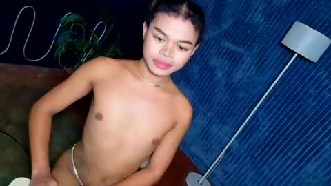 Snapshot of yanna_cassanova chatting on July 13, 2026, 3:20 am yanna_cassanova online show from July 13, 2026, 3:20 am