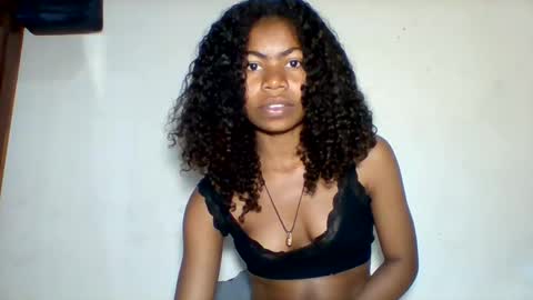 Snapshot of yannick_01 chatting on May 31, 2026, 8:43 pm yannick_01 online show from May 31, 2026, 8:43 pm