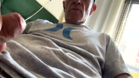 Snapshot of yannisv chatting on December 1, 2025, 12:54 pm yannisv online show from December 1, 2025, 12:54 pm