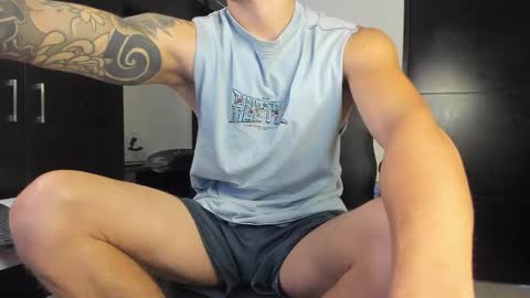 Snapshot of yanpaul83 chatting on September 30, 2025, 8:47 pm yanpaul83 online show from September 30, 2025, 8:47 pm