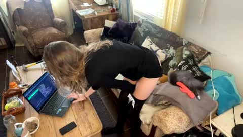 Snapshot of yanyanpixie chatting on December 17, 2025, 2:45 pm yanyanpixie online show from December 17, 2025, 2:45 pm