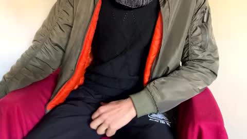 Snapshot of yasarsimo99154258 chatting on February 17, 2026, 2:24 pm yasarsimo99154258 online show from February 17, 2026, 2:24 pm