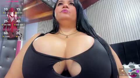 Yasmin online show from June 15, 2026, 4:25 am