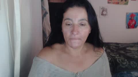 yasmin_love85 online show from January 29, 2025, 5:13 pm