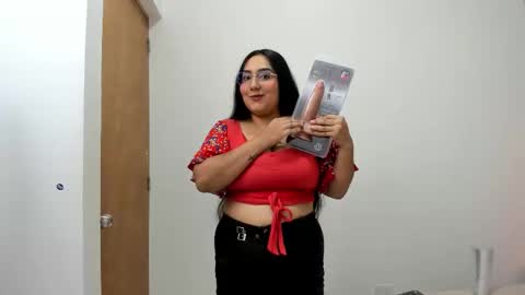 Yasmin Ortiz online show from March 9, 2026, 3:32 am